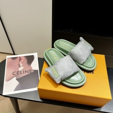 Louis Vuitton Slippers